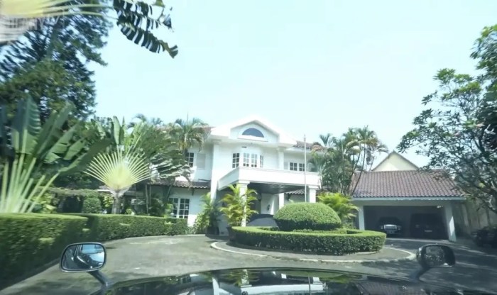 Desain rumah raffi ahmad yang baru